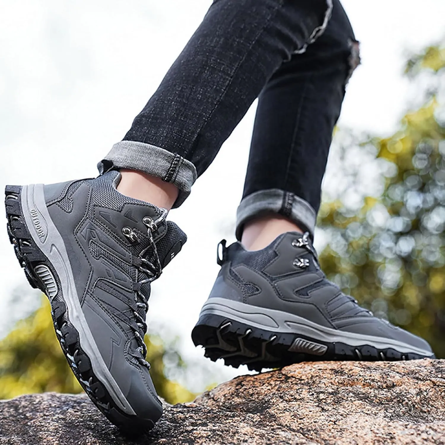 Men's Breathable Barefoot Shoes Breathable Casual Comfortable Walking Sneaker Men's Comfortable Diabetic Shoes