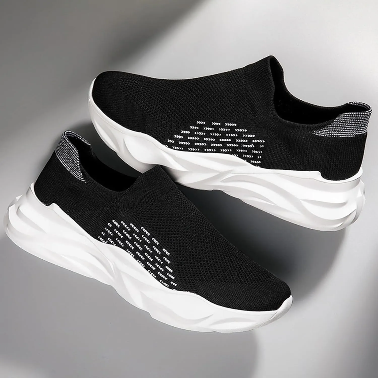 Mens Loafers & Slip-Ons Men Sneakers Flying Weaver Mesh Large Size Elastic Socks Shoes Casual Sports Breathable